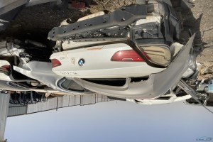 سيارة بي ام دبليو الفئة الثامنة 2012