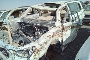 سيارة تويوتا لاندكروز 2011