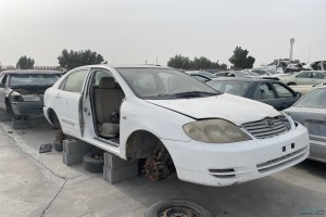 سيارة تويوتا كورولا 2003
