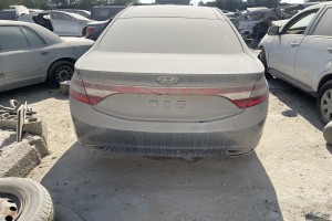 سيارة هونداي ازيرا 2014