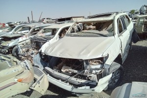 سيارة تويوتا لاندكروز 2011