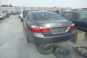 سيارة هوندا اكورد 2016