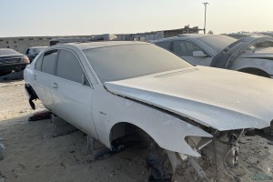 سيارة بي ام دبليو الفئة السابعه 2006