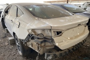 سيارة فورد فيوجن 2014