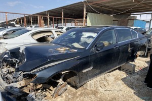 سيارة بي ام دبليو الفئة السابعه 2009