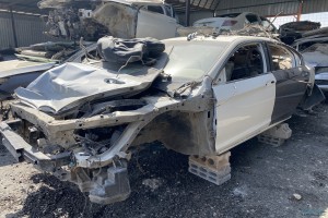 سيارة هوندا اكورد 2013