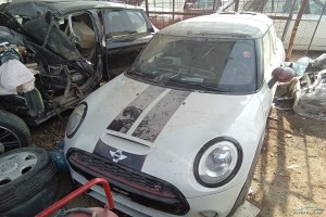 سيارة بي ام دبليو ميني كوبر 2015