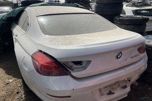 سيارة بي ام دبليو الفئة السادسه 2012