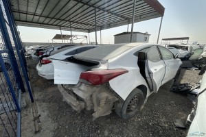 سيارة هونداي النترا 2013
